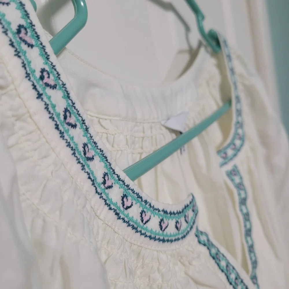 Crown And Ivy White Floral And Toucan Embriodered Boho Dress - Picture 3 of 11